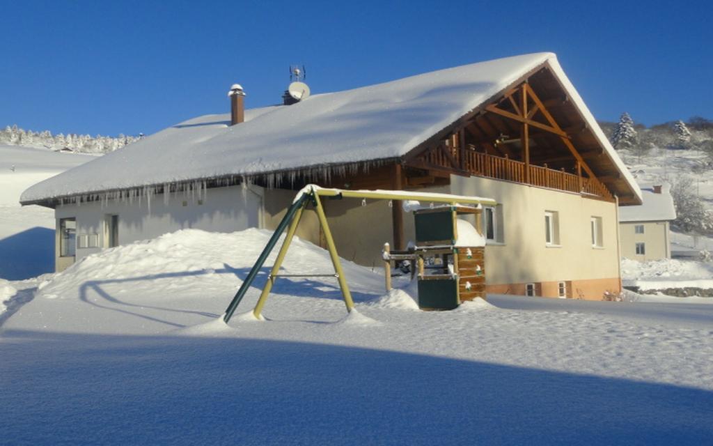 Les Chantenees La Bresse Luaran gambar